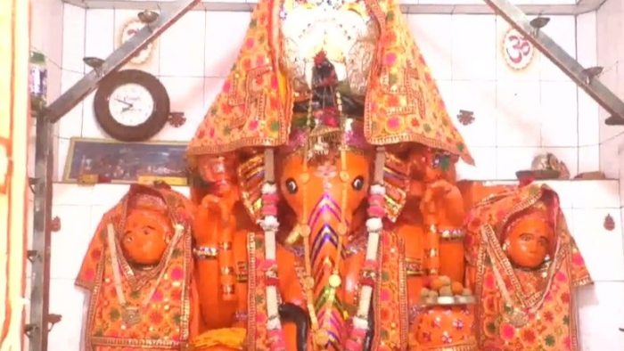 ekdanta ganpati temple in dhrangadhra