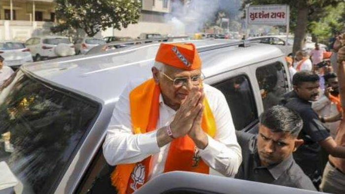 cm-bhupendra-patel-mehsana-visit-stray-cattle-dog-control-orders