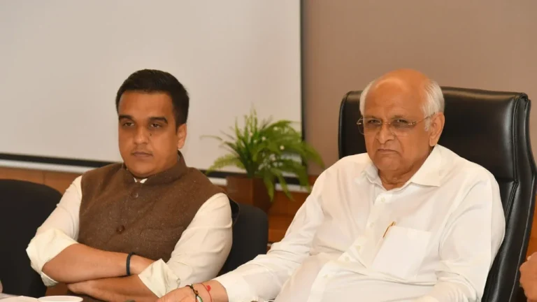 gujarat-cabinet-meeting-budget-implementation-orders