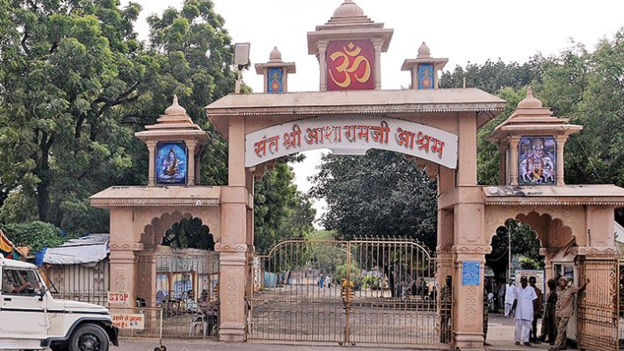 asaram-ashram-motera-illegal-land-high-court-order-ahmedabad-news