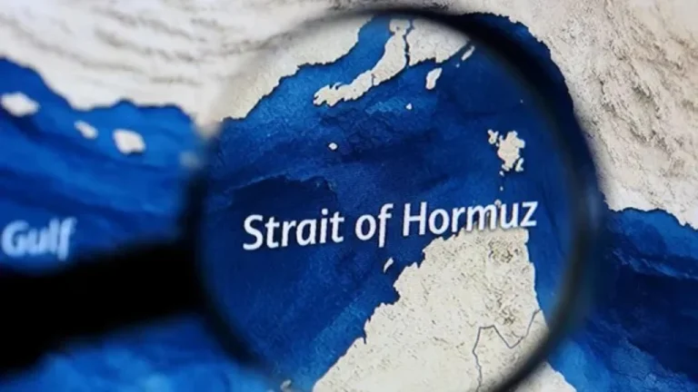 હોર્મુઝ સંકટ ઉકેલવા બ્રિટનની પહેલ: 40 દેશોની બેઠકમાં ભારત સામેલ, અમેરિકાએ બનાવી દૂરી