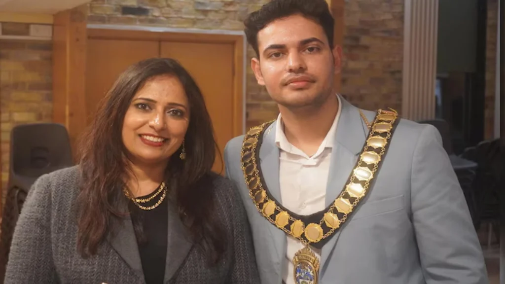 23-year-old Tushar Kumar and his mother Parveen Rani have been elected as mayors.