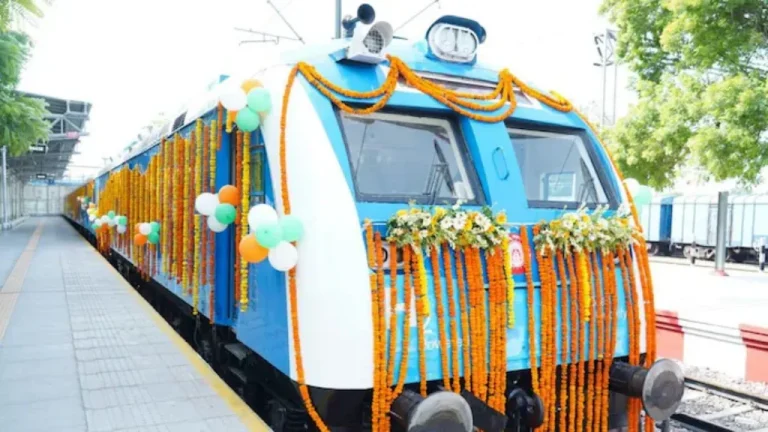 India's first hydrogen-powered train, developed by Indian Railways, is pictured at its inaugration. (Photo: X/@WesternRly)