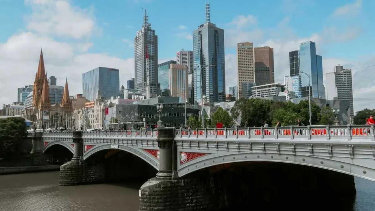 indian woman shares 5 things normal in australia social media